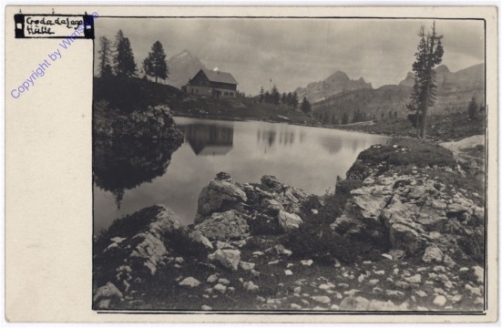 Croda da Lago, Hütte