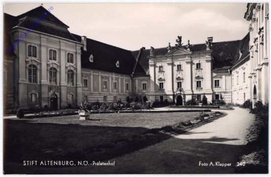 Altenburg bei Horn, Stift, Prälatenhof