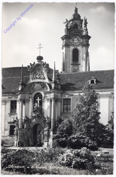 Dürnstein, Stiftshof