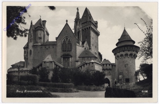 Leobendorf, Burg Kreuzenstein