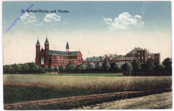 Mödling, St. Gabriel-Kirche und Kloster