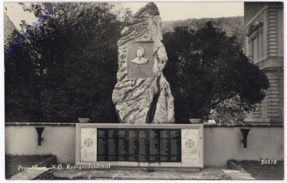 Pressbaum, Kriegerdenkmal