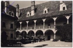 Röhrenstein, Schloss Greillenstein, oberer Schlosshof