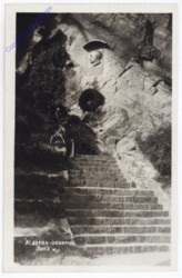 Spitz an der Donau, Bayer-Denkmal