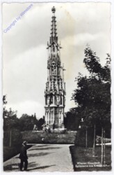 Wiener Neustadt, Spinnerin am Kreuz