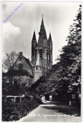 Delft, St. Agathaplein met Oude Jan