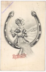 Dame sitzt im Hufeisen