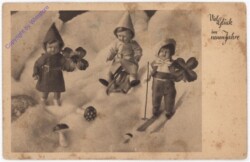 Puppen mit Glücksbringer
