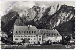 Admont, Landesschule für Alpwirtschaft (Grabnerhof) mit Hochtorgruppe