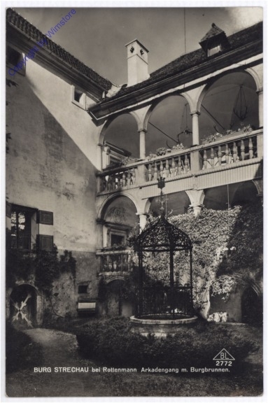 Burgfried, Burg Strechau, Arkadengang