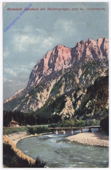 Johnsbach, Haltestelle mit Hochtorgruppe