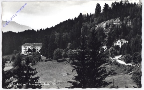 Maria Hof, Pichlschloss mit Pension Barbara