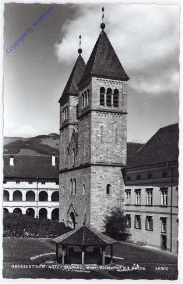 Seckau, Abtei, Klosterhof mit Kirche