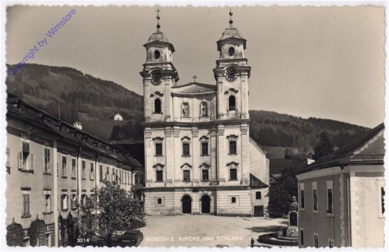 Mondsee, Kirche und Schloss