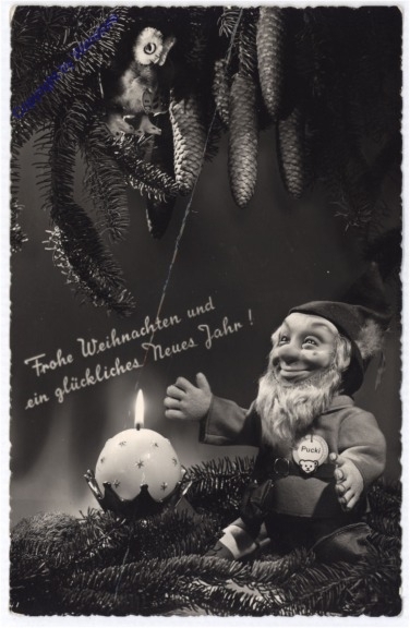 Zwergerl mit Eule und Kerze