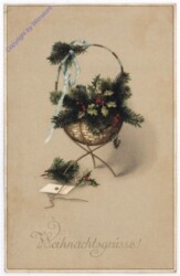 Stechpalmenblätter im Korb