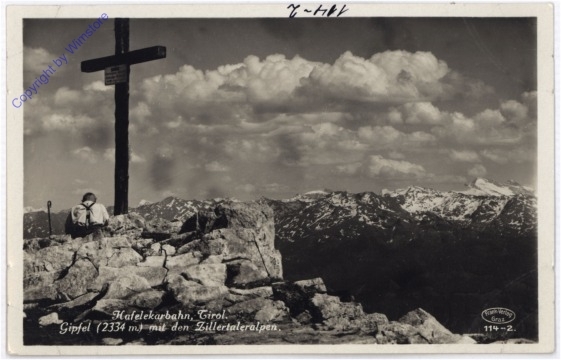 Innsbruck, Hafelekarbahn, Gipfel mit den Zillertaleralpen