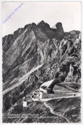 Innsbruck, Nordkettenbahn, Bergstation Hafelekar gegen Brandjoch