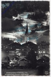 Kitzbühel, mit beleuchteter Ganslern-Abfahrtspiste