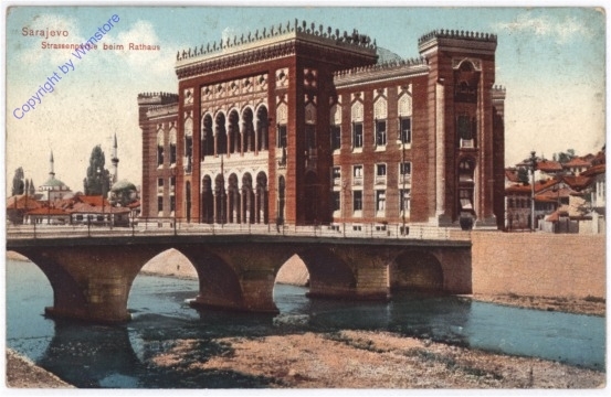Sarajevo, Strassenpartie beim Rathaus