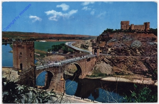 Toledo, Puente Alcantara y Castillo San Fernando