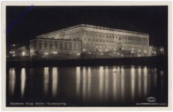 Stockholm, Kungl. Slottet i fasadbelysning