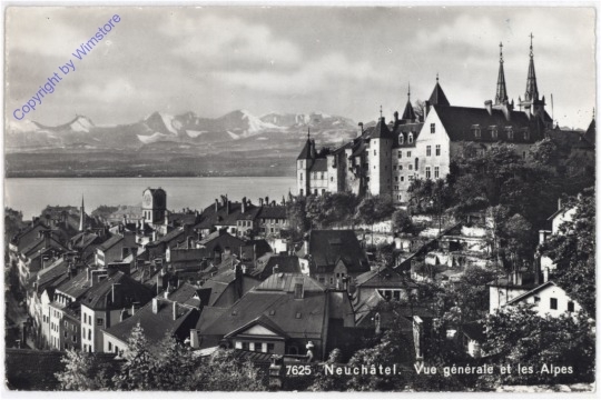 Neuchatel, Vue generale et les Alpes