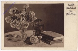 ak193780 Tisch mit Rosen, Büchern, Geburtstag