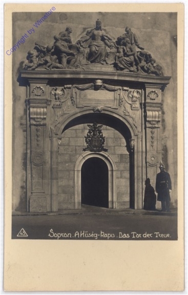 ak194456 Sopron, Das Tor der Treue