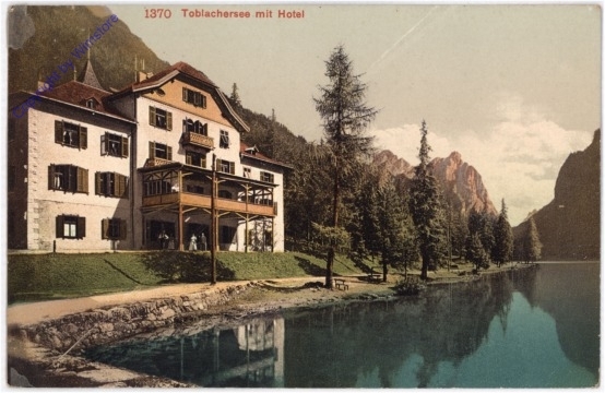 Toblachersee mit Hotel