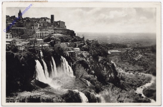 Tivoli, Panorama con cascatella