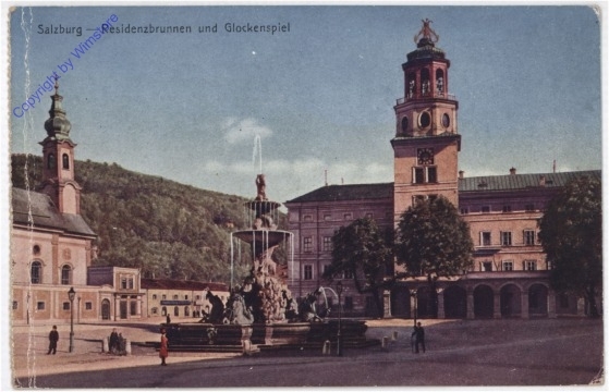 ak194813 Salzburg, Residenzbrunnen und Glockenspiel
