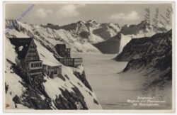 Jungfraujoch, Berghaus und Observatorium mit Aletschgletscher