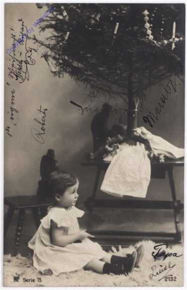 ak195014 Mädchen unter dem Baum