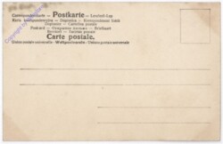 Mädchen unter dem Baum