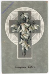 Schneeglöckchen im Kreuz