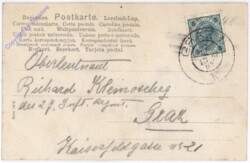 Mädchen mit Waschschüssel