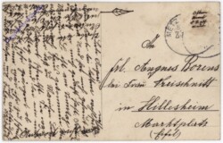 Zwei Mädel mit einer Puppe