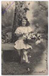 ak195627 Mädchen mit Blumen