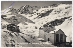 Uttendorf, Alpenhotel Weißsee-Rudolfshütte mit Bergstation der Weißseebahn