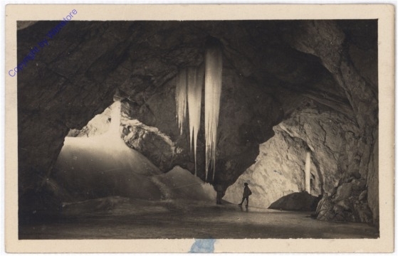 Werfen, Eisriesenwelt,Eispalast gegen U.-Tunnel