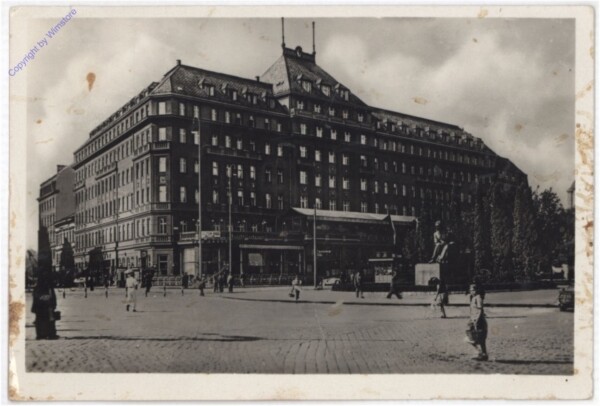 Bratislava, Hotel Carlton