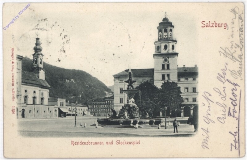 ak198017 Salzburg, Residenzbrunnen und Glockenspiel