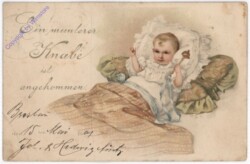 Ein munterer Knabe ist angekommen