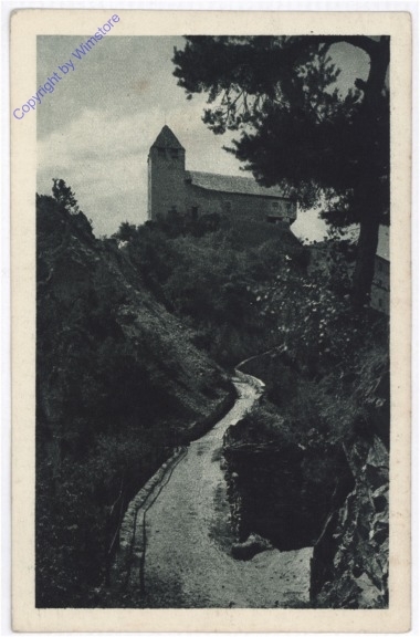 Weg auf den Hügel
