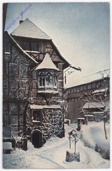 Verschneites Haus