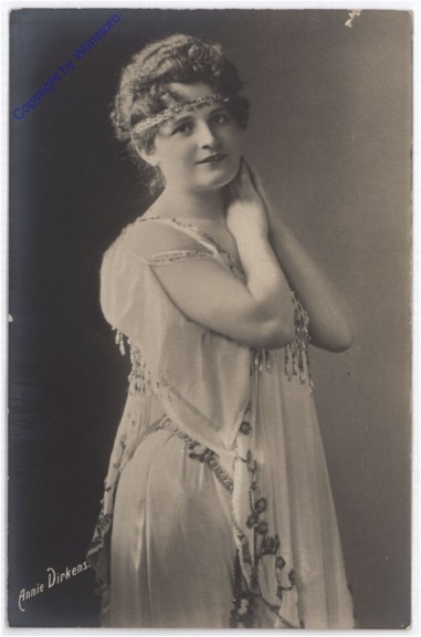 Dirkens Annie