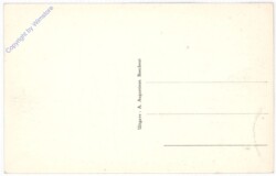 Boechout, Gemeentehuis met Monument van den Weerstand