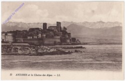 Antibes, et la Chaine des Alpes