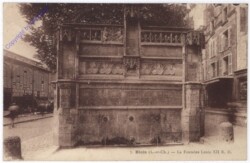 Blois, La Fontaine Louis XII